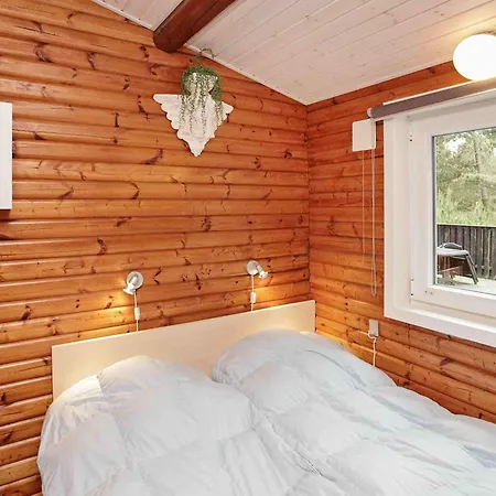 Дом отдыха 6 Person In Блаванн