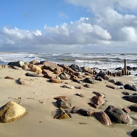 Дом отдыха 6 Person In *